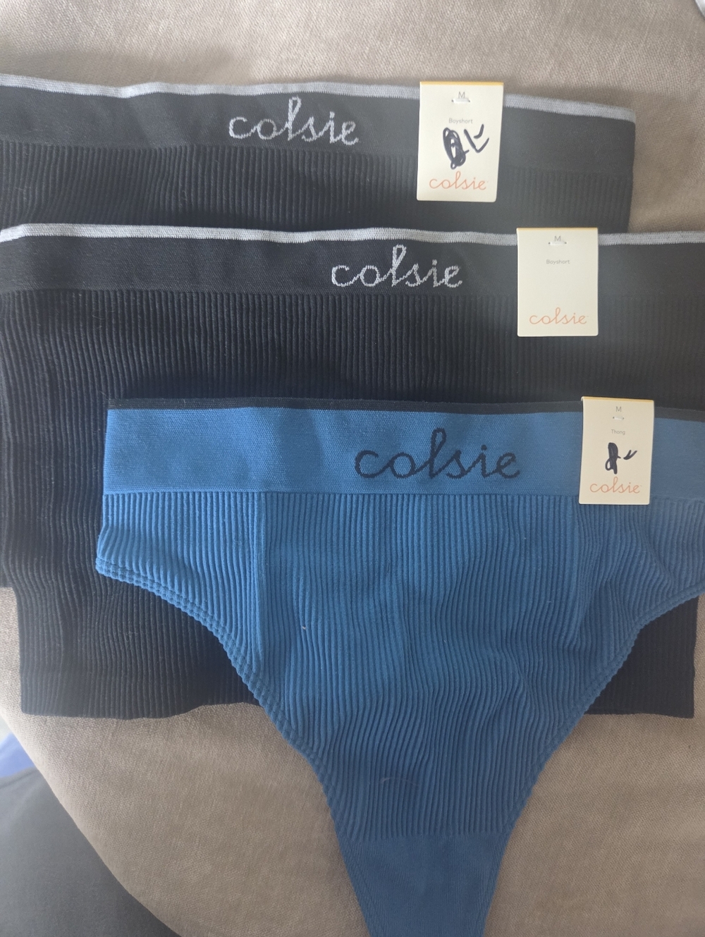 Colsie NWT 3pc 2 boyshort/ 1 thong  Med. Teal and Black